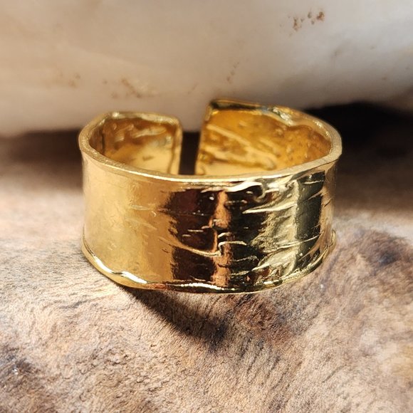 Contemporary Design Adjustable Band Artisan GG Ring 14k Gold plated - Picture 1 of 10